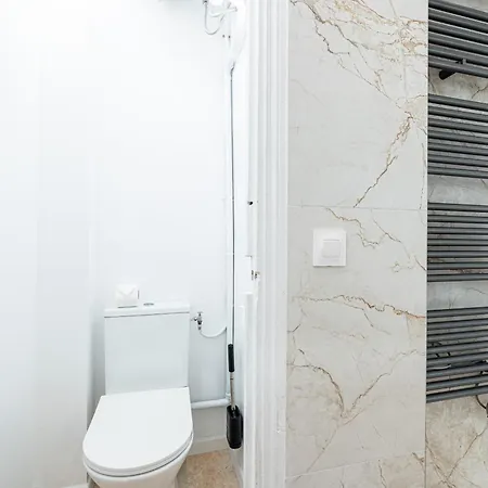 Lovely 2 Bdr Harbor * نيس